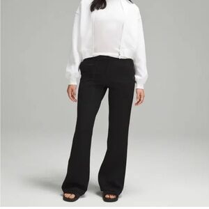 Lululemon Textured High-Rise Flared Track Pant 32", Black, Size 2 - NWT